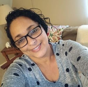 Meet your Posher, Yahima